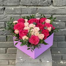 Цветочная композиция из Розы в коробке #REPLACE_PRED# Зеленоградске