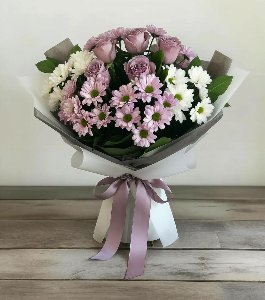 Букет цветов из: Хризантемы и Розы в Зеленоградске