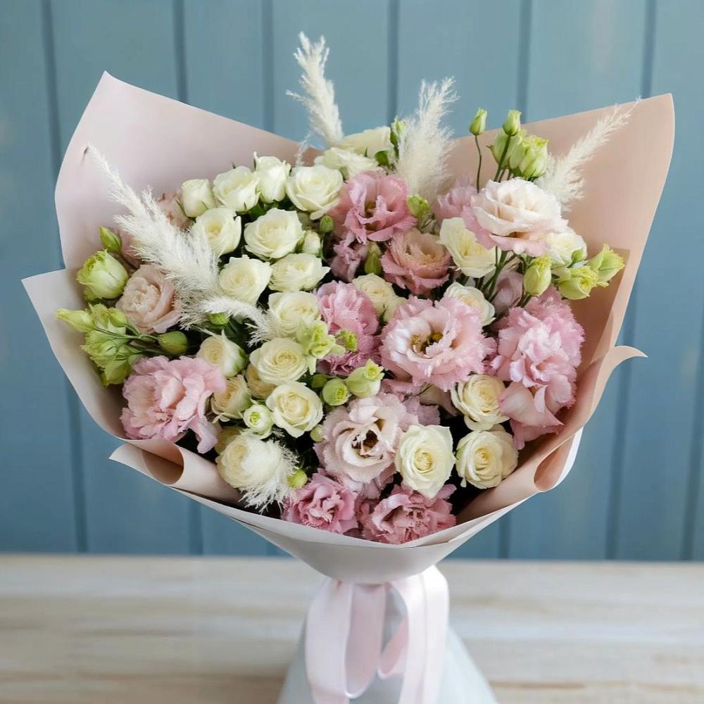 Букет цветов из: Альстромерии и Розы в Зеленоградске