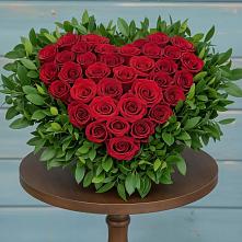 Цветочная композиция из Розы в виде сердца в Зеленоградске