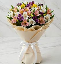 Букет цветов из:  Альстромерии в Зеленоградске