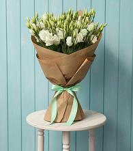 Букет цветов из:  Лизиантусы в Зеленоградске